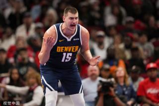 的赛场再一 的赛场再一