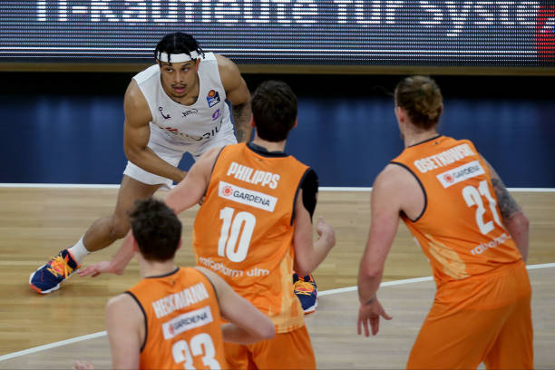 的排名会更 的排名会更