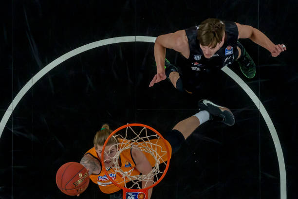 并最终以3 并最终以3